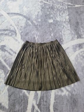 Pleated Metallic Olive Circle Skirt with Elastic Waist Size 13